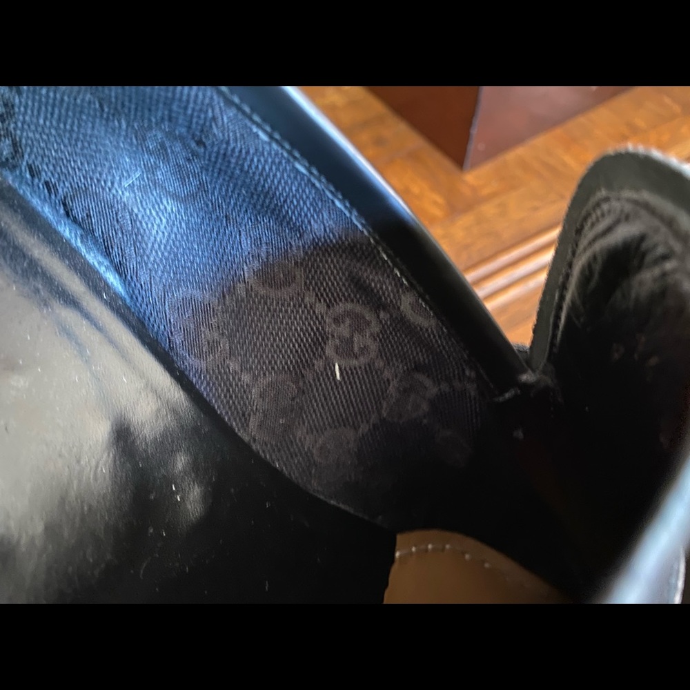 EUC Gucci Loafers - Picture 8 of 11